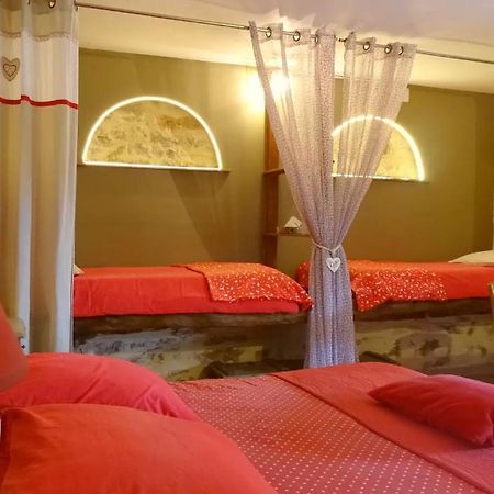 Chambres D'Hotes La Combe De Redoles Tour-de-Faure Екстер'єр фото